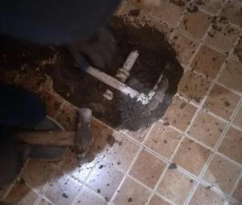呼玛卫生间漏水维修公司为您分享下卫生间渗水如何处理及注意事项